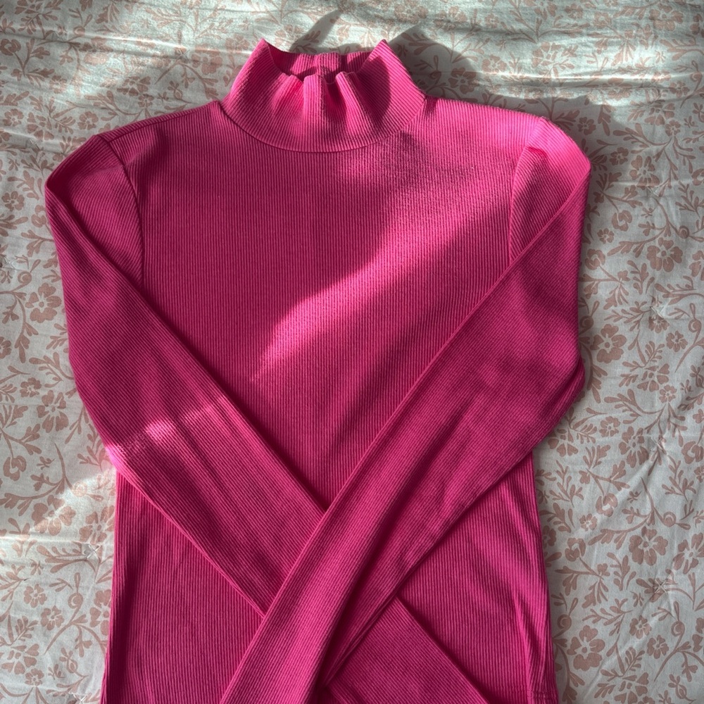 American Eagle Pink Ribbed Turtleneck Sweater